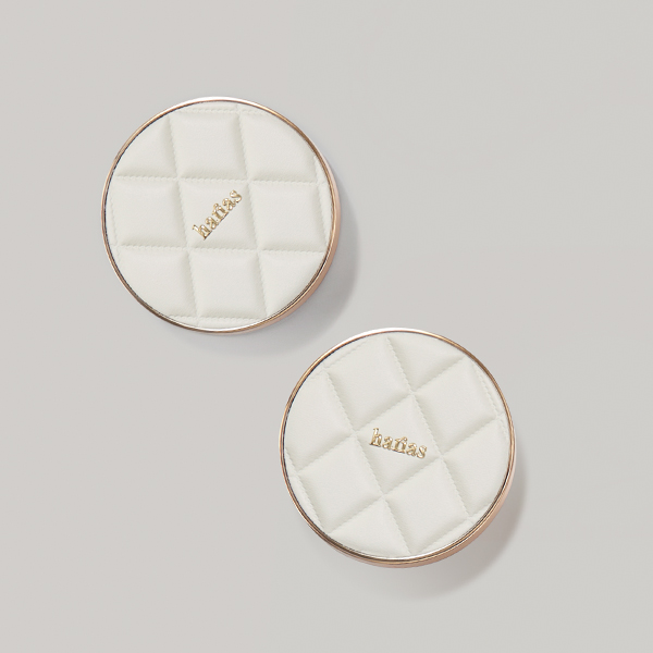 HARIAS薬用クッションファンデーション Holiday Limited Edition ペアセット 限定100個